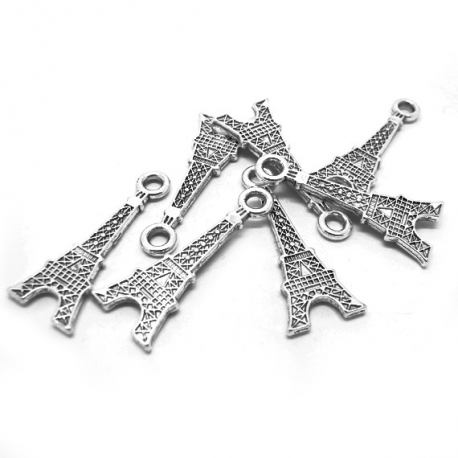 breloque tour eiffel couleur argentée pour bijoux
